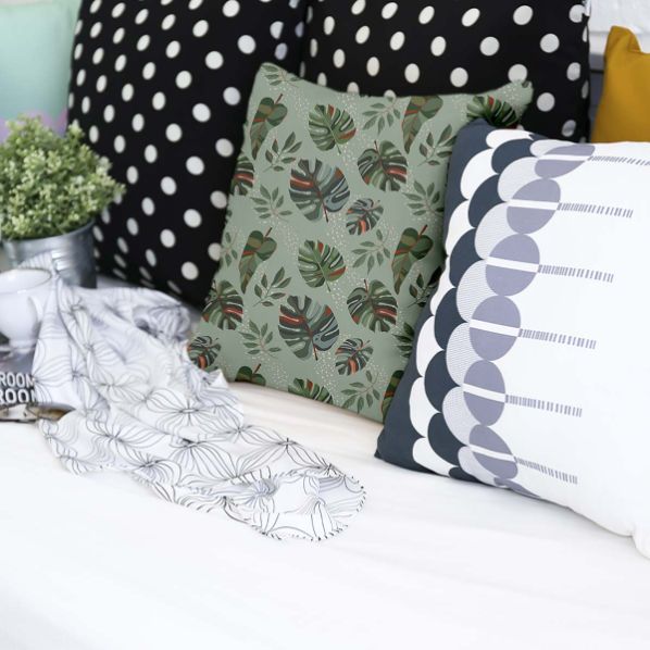 Almohada de salud Monstera oscura