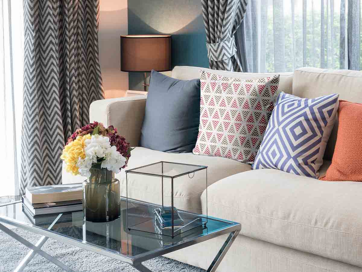 Almohada de salud triángulos navideños