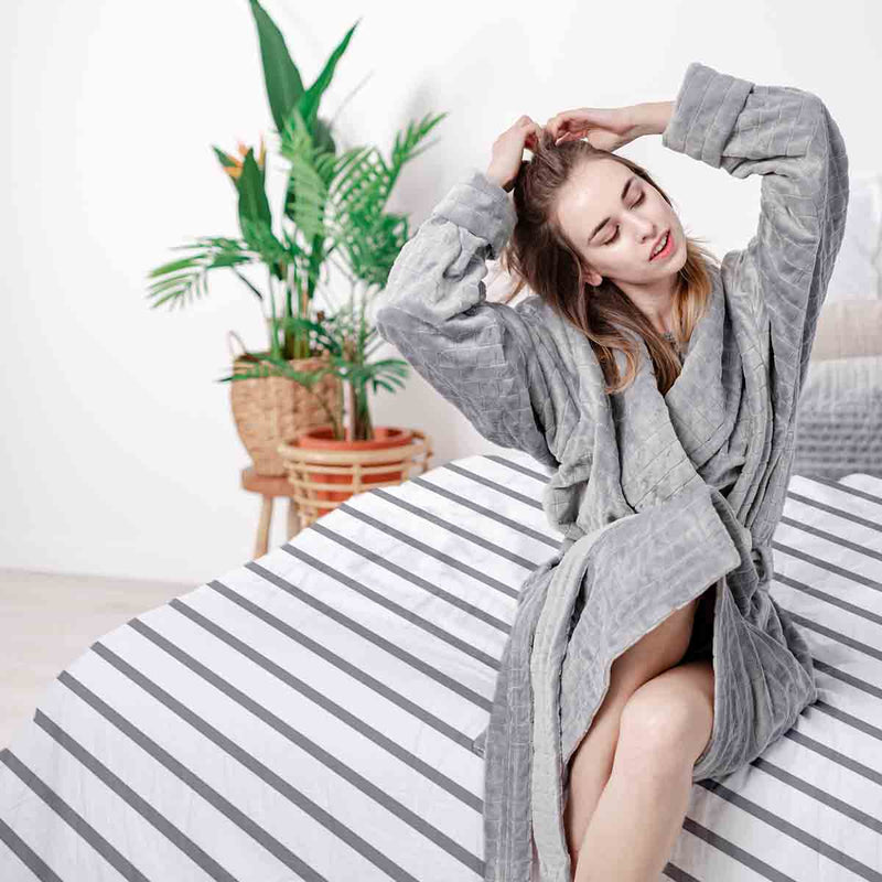 Juego de ropa de cama con mantas terapéuticas, rayas grises horizontales