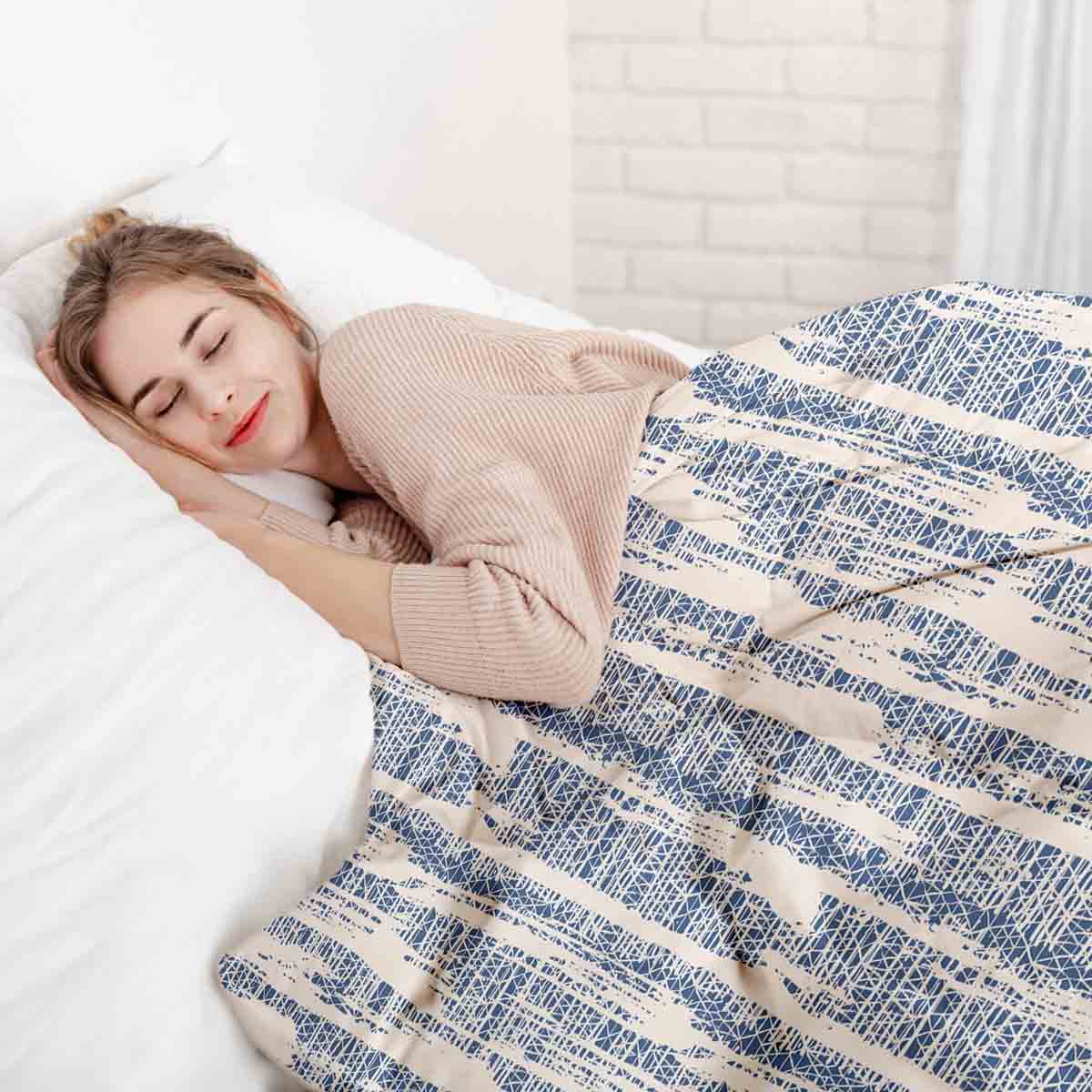 Set de ropa de cama con manta terapéutica y patrón azul