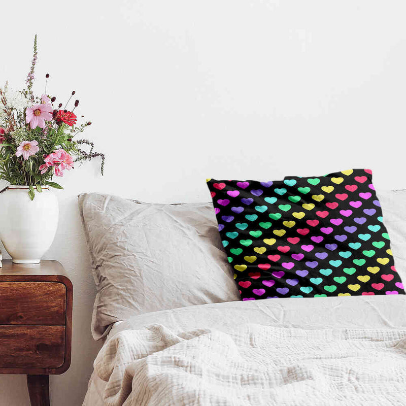 Almohada de salud corazones coloridos