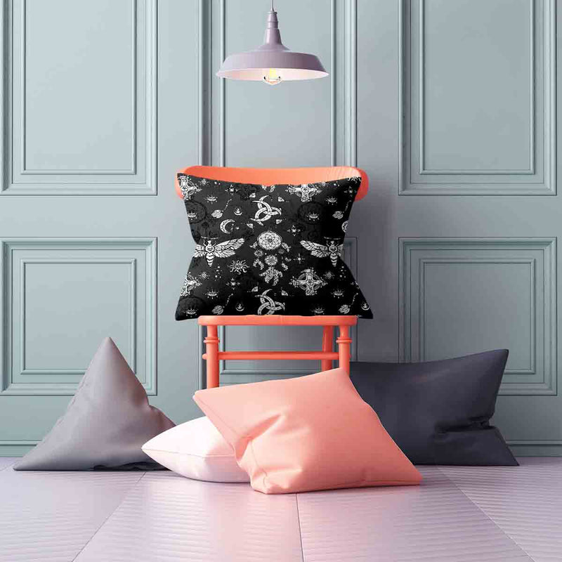 Almohada de salud negra libélula espeluznante