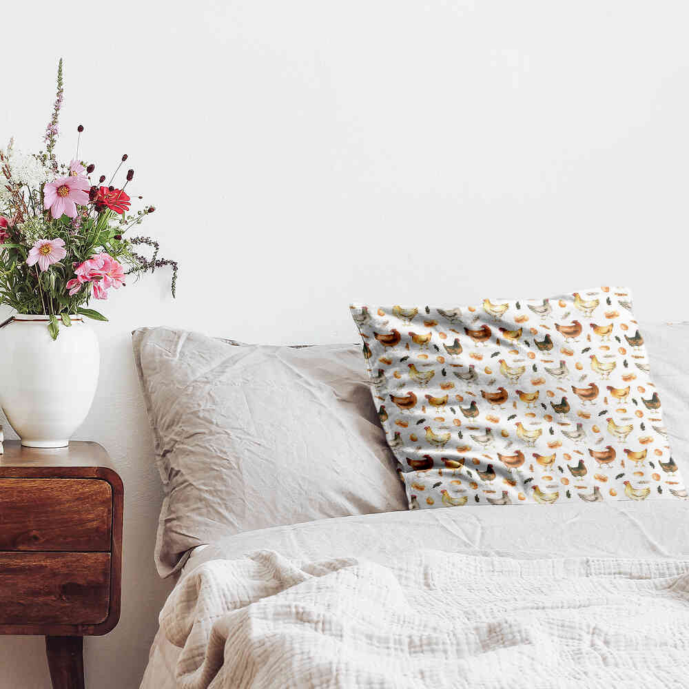 Almohada de salud blanca con gallinas