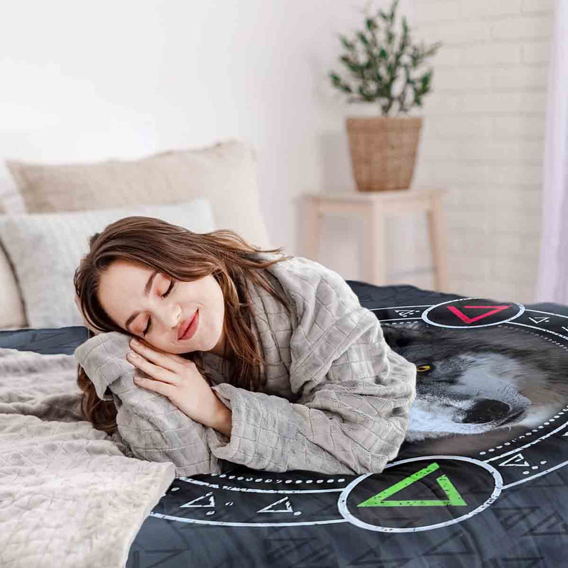 Juego de ropa de cama con manta terapéutica gris con lobo
