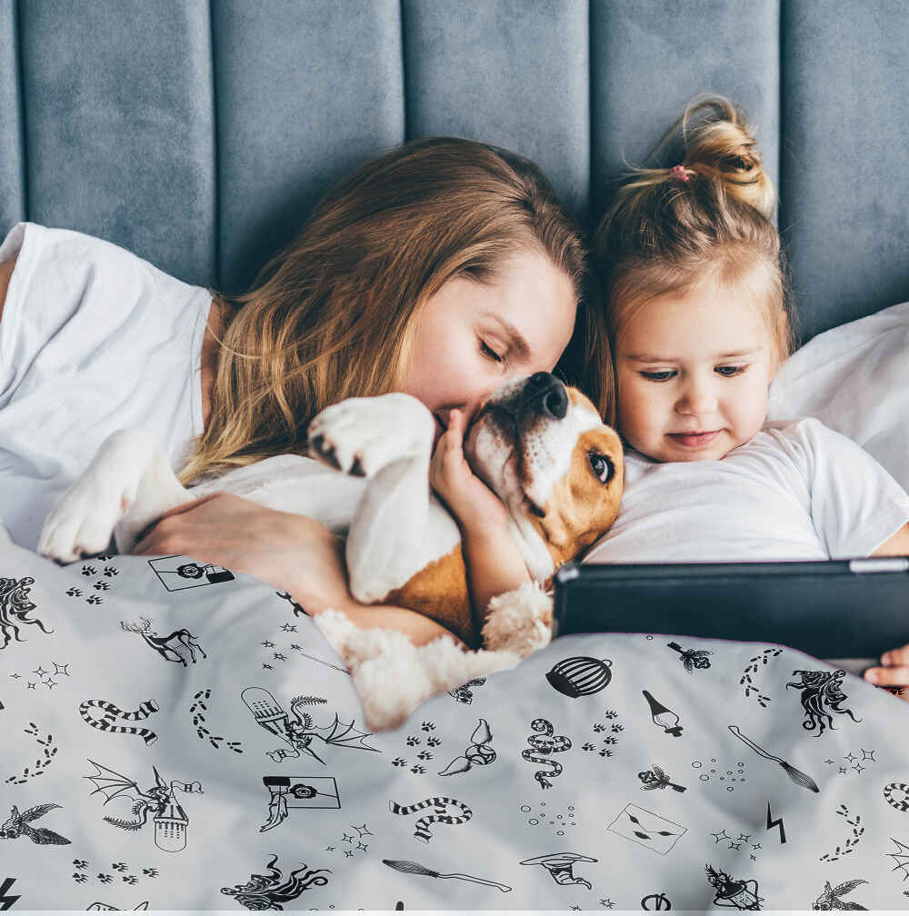 Set de ropa de cama con manta terapéutica gris magia