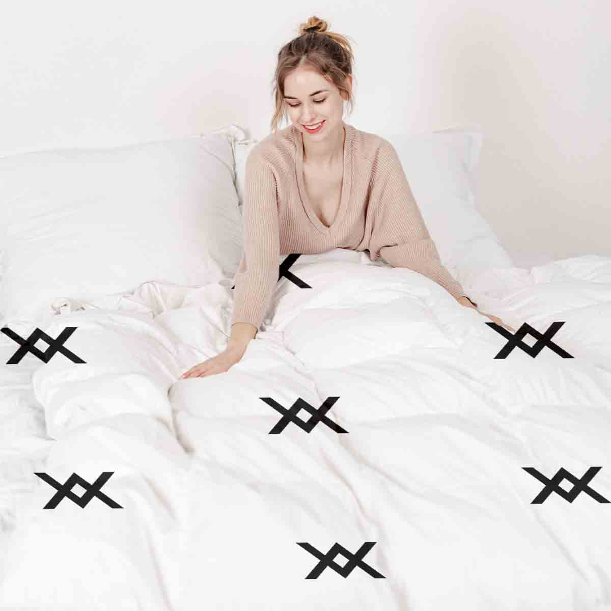 Set de ropa de cama con manta terapéutica y nudo negro