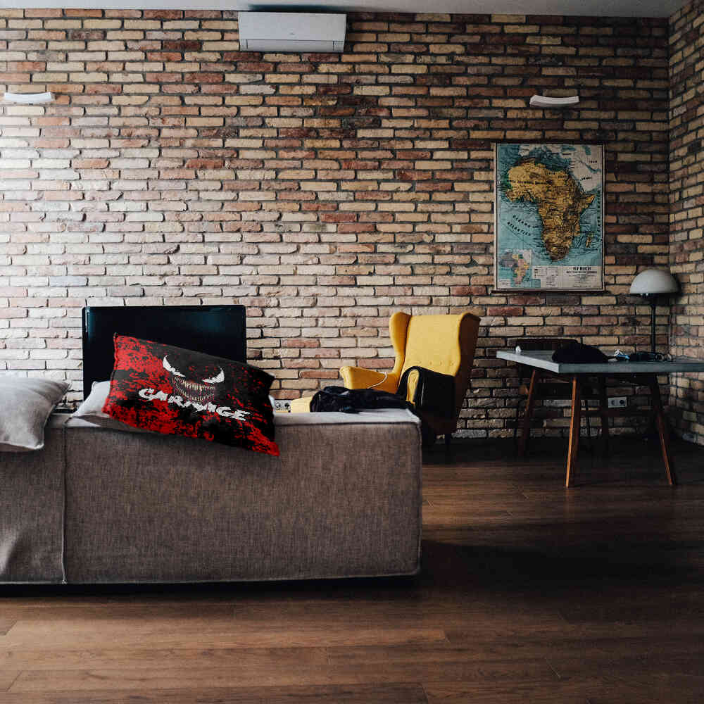 Almohada de salud negra cara de joker