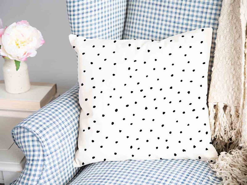 Almohada de salud pequeños puntos negros