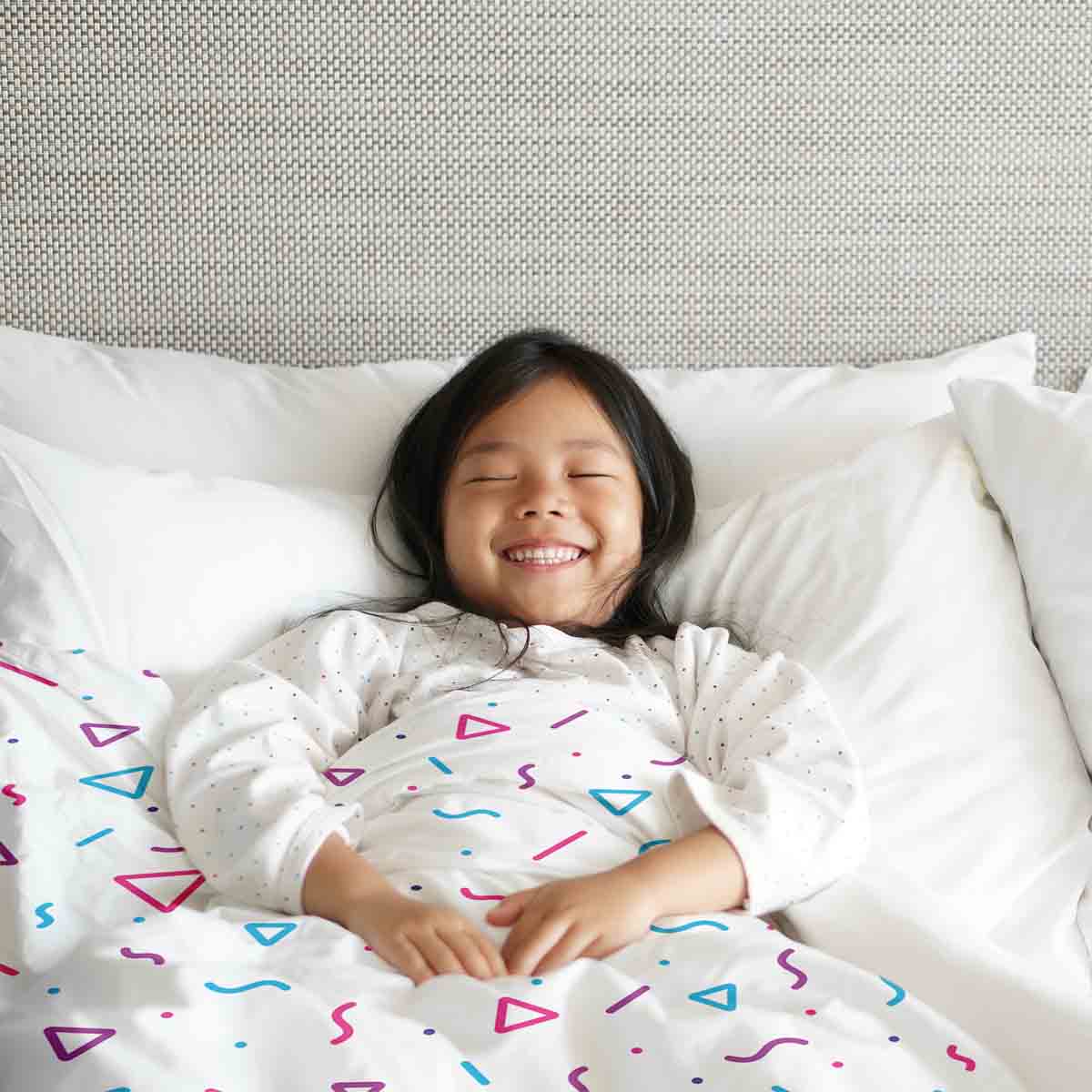 Juego de ropa de cama con mantas terapéuticas y muchas formas