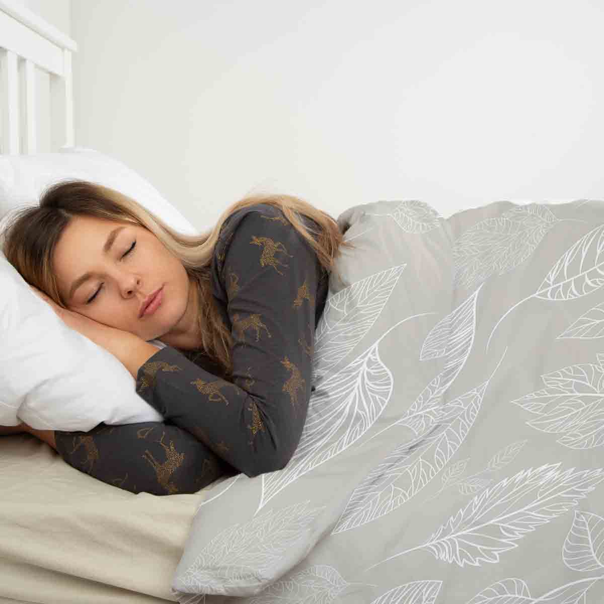 Manta terapéutica original - Funda de algodón beige con hojas claras