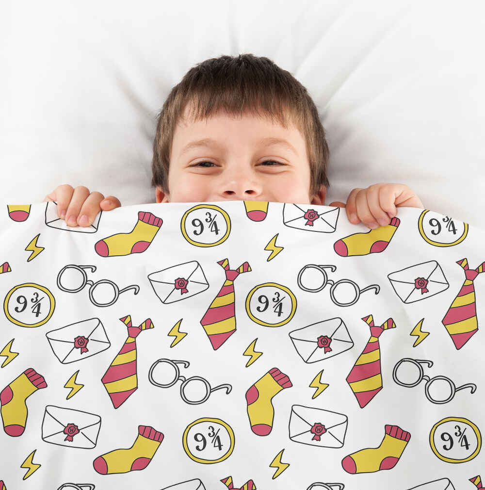 Set de ropa de cama con manta terapéutica blanca escuela de magia