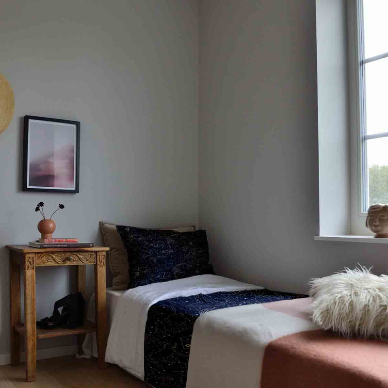 Set de ropa de cama con manta terapéutica negro horóscopo