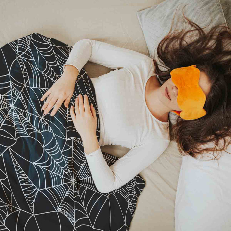 Set de ropa de cama con manta terapéutica negra con telaraña